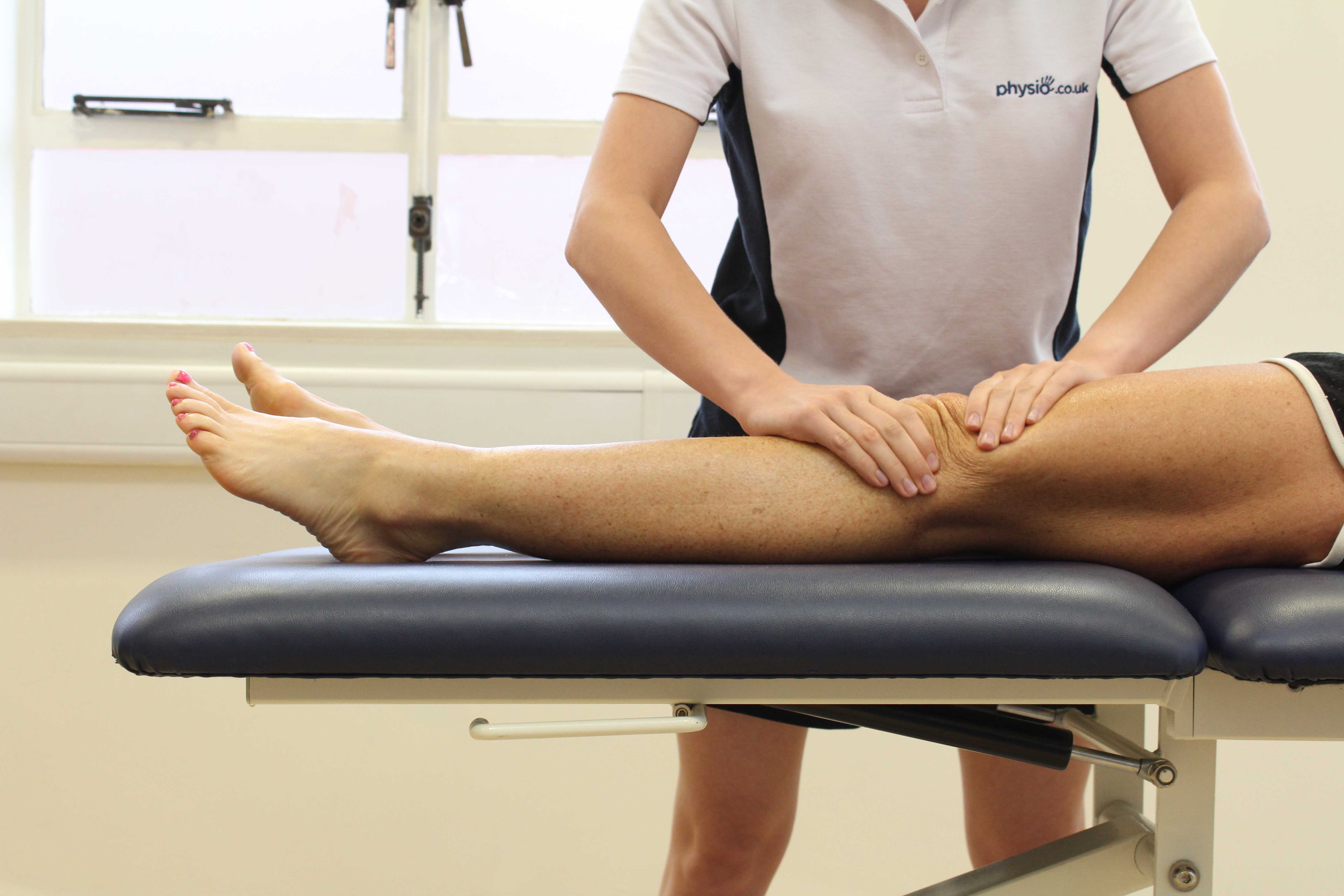 Patella mobilisations performed by MSK Physiotherapist