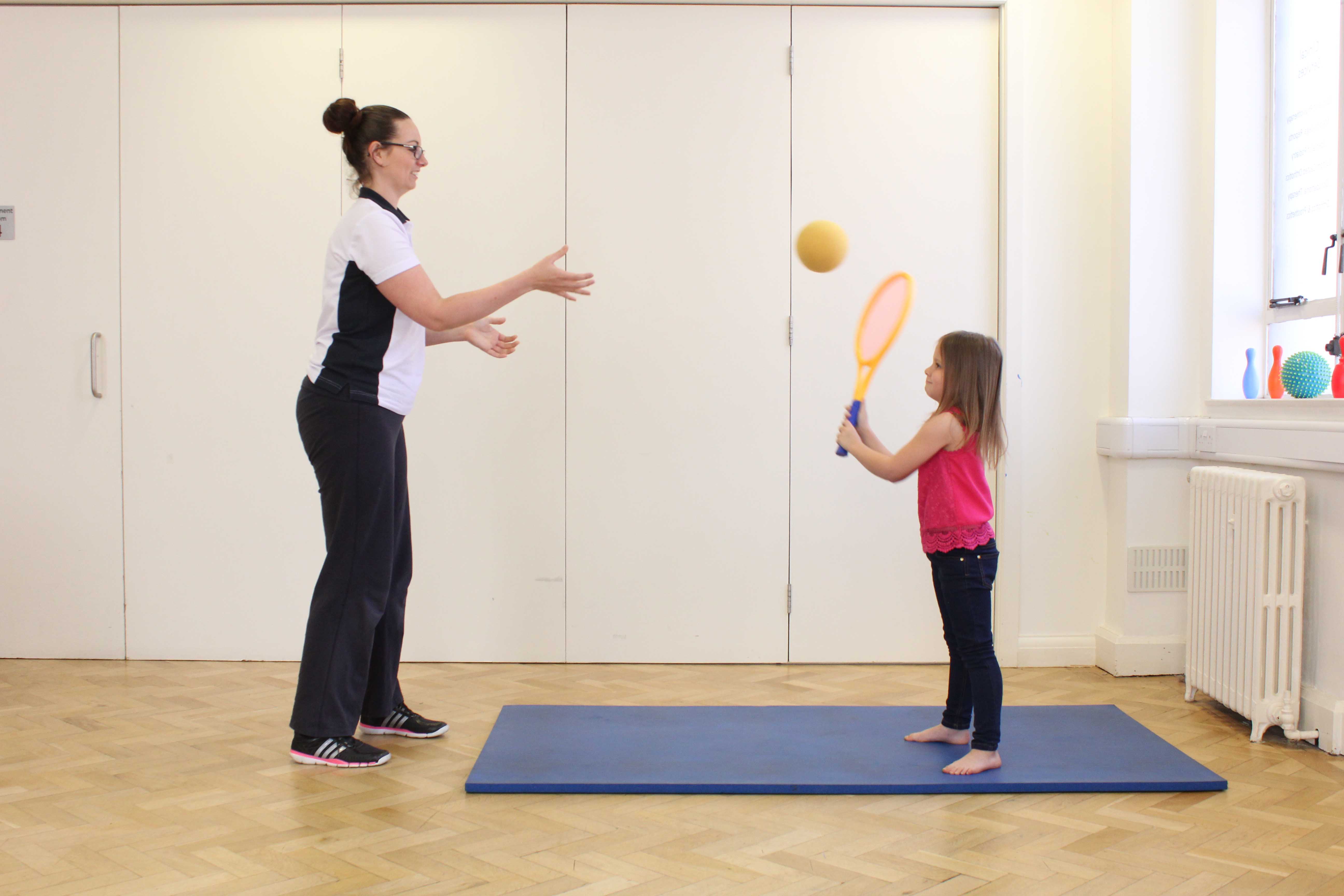 Upper back mobility and toning exercises  supervised by a therapist