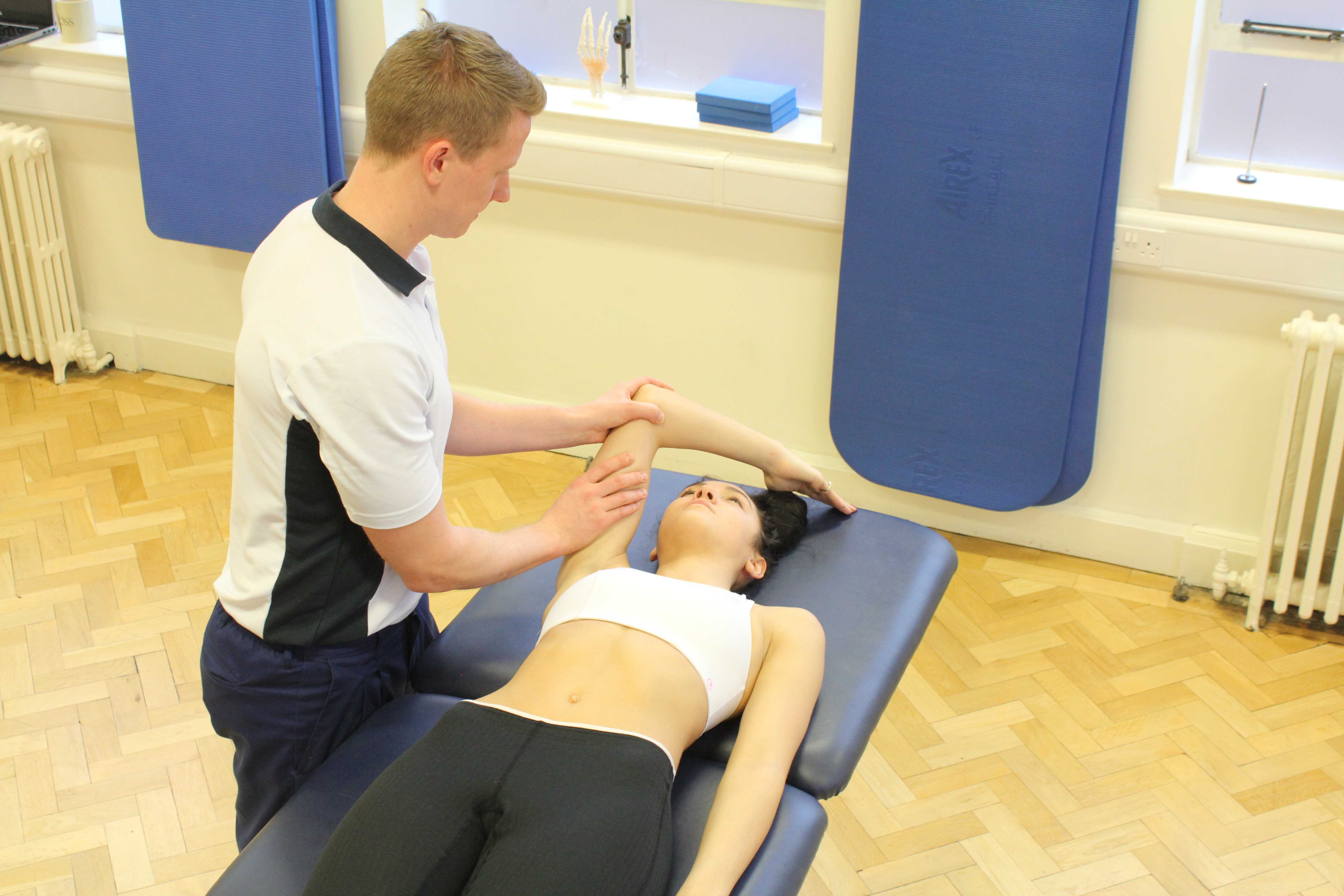 Passive stretch of muscles and connective tissue of the uppper arm Passive stretch of muscles and connective tissue of the uppper arm